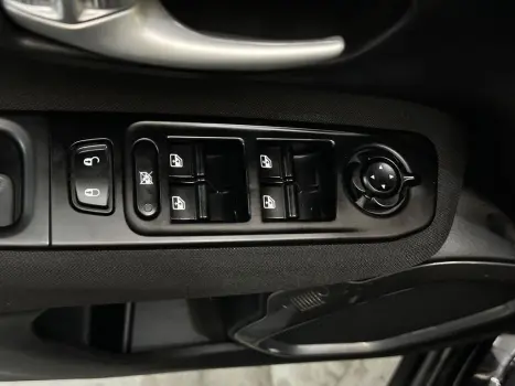 JEEP Renegade 1.3 16V 4P FLEX T270 SPORT TURBO AUTOMÁTICO, Foto 16