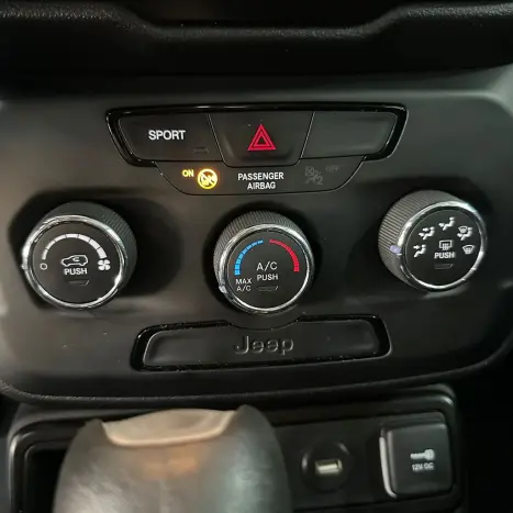 JEEP Renegade 1.8 16V 4P FLEX AUTOM�TICO, Foto 14