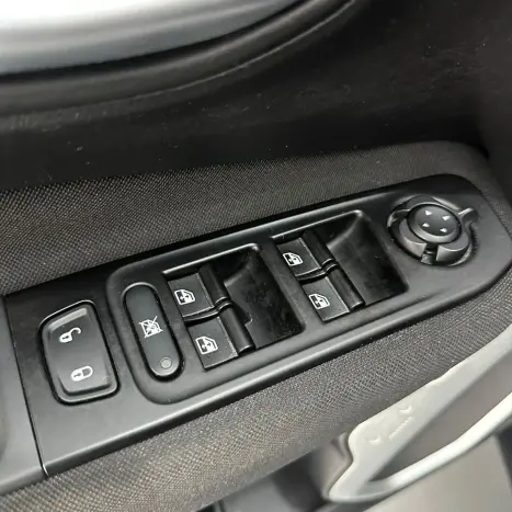 JEEP Renegade 1.8 16V 4P FLEX AUTOM�TICO, Foto 20