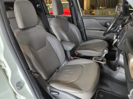 JEEP Renegade 1.8 16V 4P FLEX LONGITUDE AUTOM�TICO, Foto 17