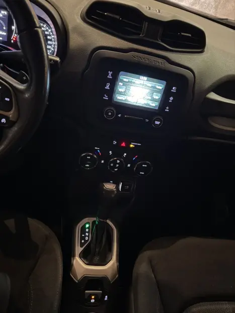 JEEP Renegade 1.8 16V 4P FLEX LONGITUDE AUTOM�TICO, Foto 11