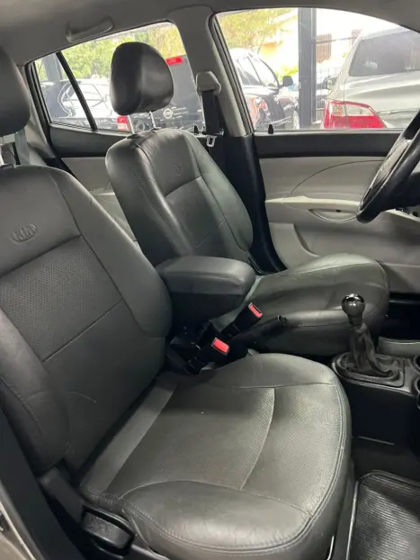 KIA Picanto 1.0 12V 4P EX, Foto 13 KIA Picanto 1.0 12V 4P EX, Foto 13