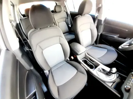 KIA Sportage 2.0 16V 4P LX FLEX AUTOMÁTICO, Foto 10 KIA Sportage 2.0 16V 4P LX FLEX AUTOMÁTICO, Foto 10