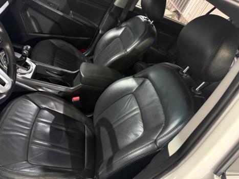 KIA Sportage 2.0 16V 4P LX, Foto 12 KIA Sportage 2.0 16V 4P LX, Foto 12