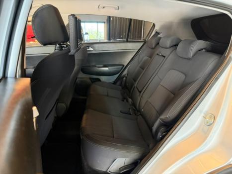 KIA Sportage 2.0 16V 4P LX, Foto 12