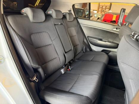 KIA Sportage 2.0 16V 4P LX, Foto 18