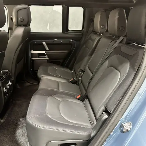 LAND ROVER Defender 110 3.0 24V 4P D300 TURBO DIESEL MHEV HSE 110 AWD AUTOM�TICO, Foto 30