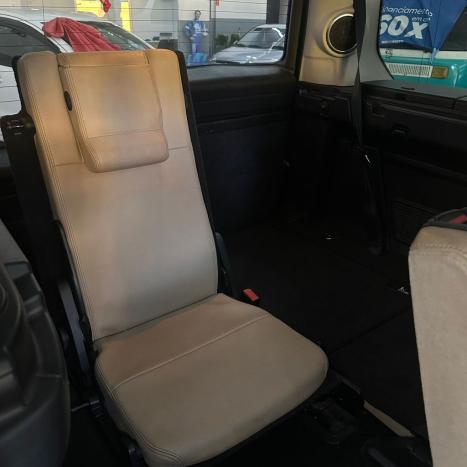 LAND ROVER Discovery 3 2.7 V6 24V HSE 4X4 TURBO DIESEL AUTOM�TICO, Foto 9