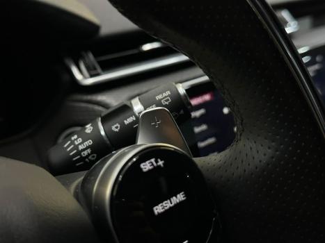 LAND ROVER Range Rover Velar 2.0 16V 4P P300 S R-DYNAMIC AUTOMÁTICO, Foto 15