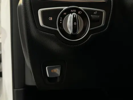 MERCEDES-BENZ C 180 1.6 16V 4P CGI  TURBO AUTOMÁTICO, Foto 17