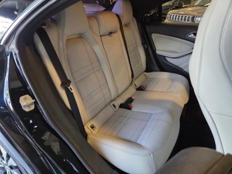 MERCEDES-BENZ CLA 200 1.6 4P FIRST EDITION TURBO AUTOMATIZADO, Foto 15