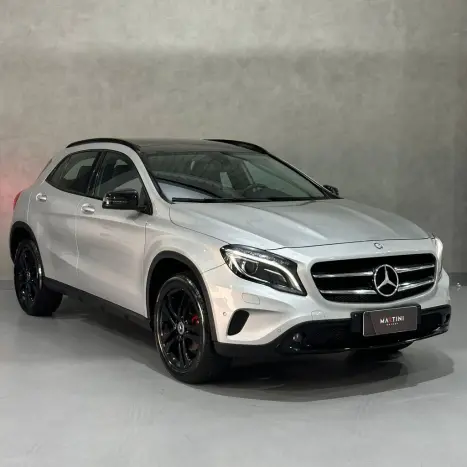 MERCEDES-BENZ GLA 200 1.6 16V 4P FLEX CGI ENDURO TURBO AUTOM�TICO, Foto 3