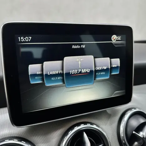 MERCEDES-BENZ GLA 200 1.6 16V 4P FLEX CGI ENDURO TURBO AUTOM�TICO, Foto 12