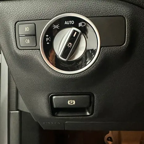 MERCEDES-BENZ GLA 200 1.6 16V 4P FLEX CGI ENDURO TURBO AUTOM�TICO, Foto 20