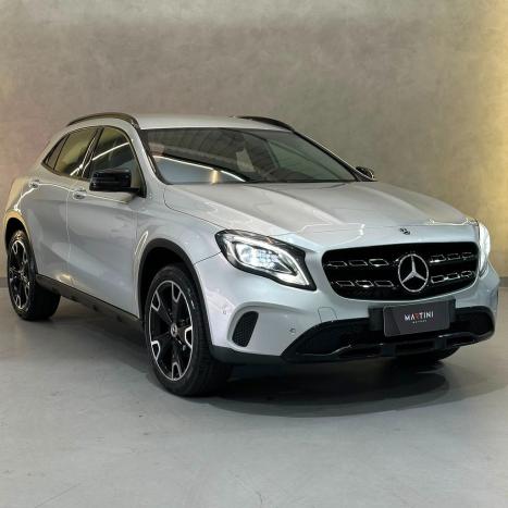 MERCEDES-BENZ GLA 200 1.6 16V 4P FLEX CGI NIGHT TURBO AUTOM�TICO, Foto 3