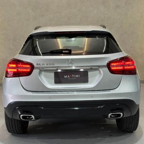 MERCEDES-BENZ GLA 200 1.6 16V 4P FLEX CGI NIGHT TURBO AUTOM�TICO, Foto 5