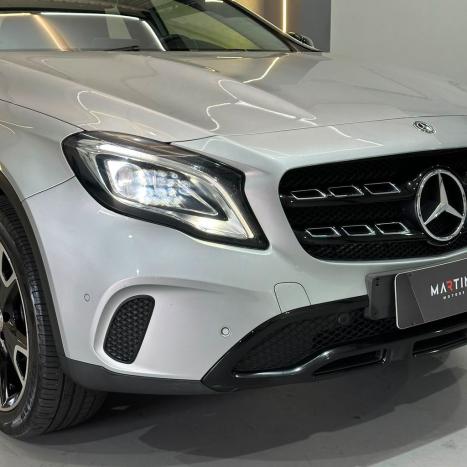 MERCEDES-BENZ GLA 200 1.6 16V 4P FLEX CGI NIGHT TURBO AUTOM�TICO, Foto 8