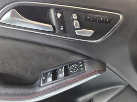 MERCEDES-BENZ GLA 250 , Foto 13