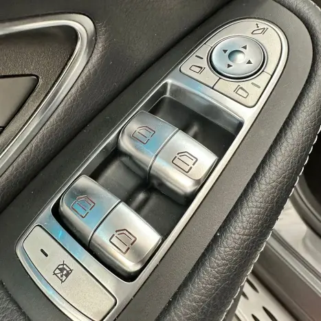 MERCEDES-BENZ GLC 43 AMG 3.0 V6 24V 4P BI-TURBO 4MATIC 9G-TRONIC AUTOM�TICO, Foto 20