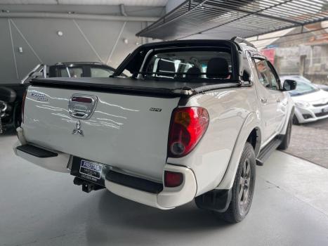 MITSUBISHI L 200 Triton 3.2 16V HPE 4X4 CABINE DUPLA TURBO DIESEL INTERCOOLER AUTOMTICO, Foto 5