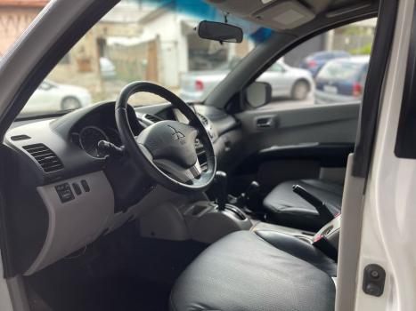 MITSUBISHI L 200 Triton 3.2 16V HPE 4X4 CABINE DUPLA TURBO DIESEL INTERCOOLER AUTOMTICO, Foto 7