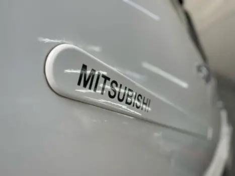 MITSUBISHI L 200 Triton 3.2 16V HPE 4X4 CABINE DUPLA TURBO DIESEL INTERCOOLER AUTOMTICO, Foto 11