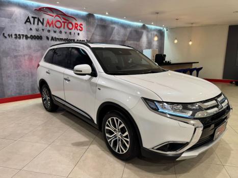 MITSUBISHI Outlander 3.0 V6 24V 4P GT 4X4 AUTOM�TICO, Foto 1