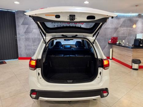MITSUBISHI Outlander 3.0 V6 24V 4P GT 4X4 AUTOM�TICO, Foto 9