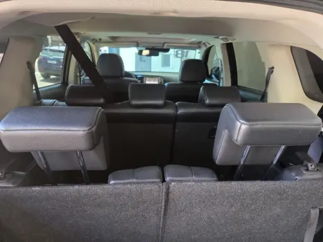 MITSUBISHI Outlander 2.2 16V 4P 4X4 DIESEL AUTOM�TICO, Foto 12