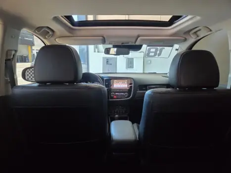 MITSUBISHI Outlander 2.2 16V 4P 4X4 DIESEL AUTOM�TICO, Foto 13