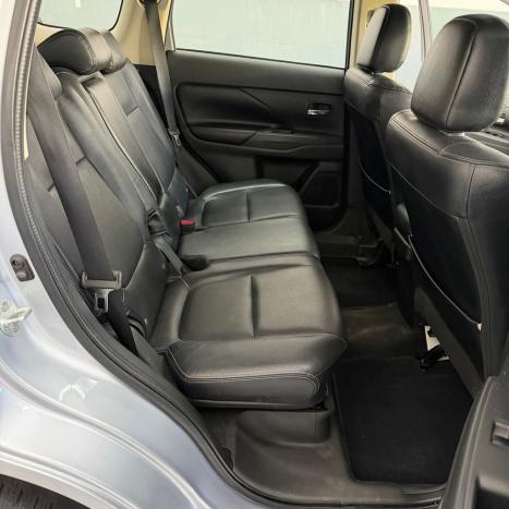 MITSUBISHI Outlander 2.0 16V 4P AUTOM�TICO, Foto 10