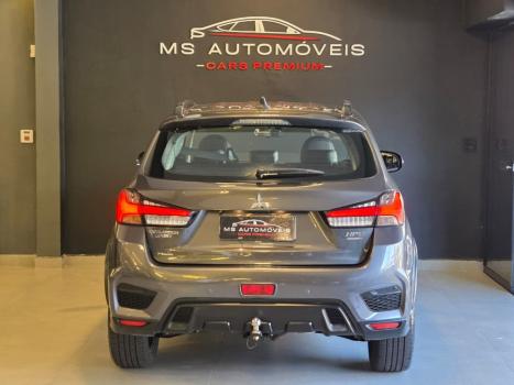 MITSUBISHI Outlander , Foto 11