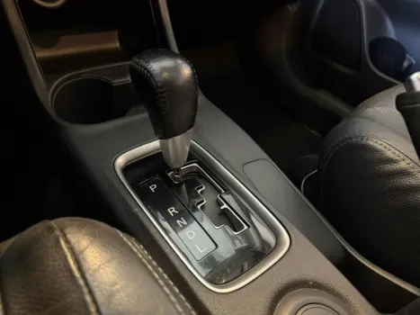 MITSUBISHI Outlander 2.0 16V 4P AUTOM�TICO, Foto 16