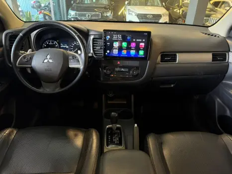 MITSUBISHI Outlander 2.0 16V 4P AUTOM�TICO, Foto 17