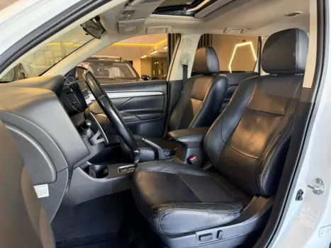 MITSUBISHI Outlander 2.0 16V 4P AUTOM�TICO, Foto 20