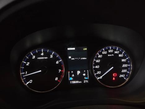 MITSUBISHI Outlander 3.0 V6 24V 4P GT 4X4 AUTOM�TICO, Foto 4