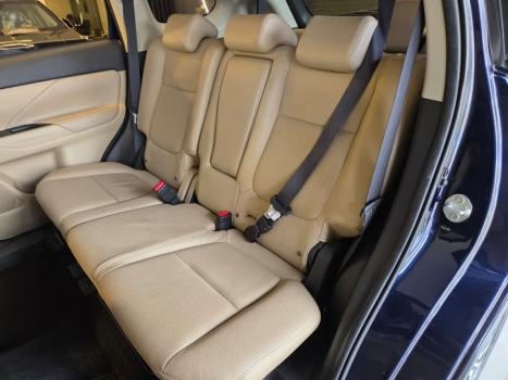 MITSUBISHI Outlander 3.0 V6 24V 4P GT 4X4 AUTOM�TICO, Foto 5