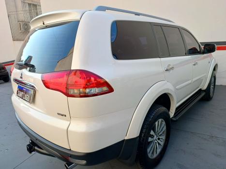 MITSUBISHI Pajero 3.2 16V 4P 4X4 7 LUGARES HPE TURBO DIESEL INTERCOOLER AUTOM�TICO, Foto 9