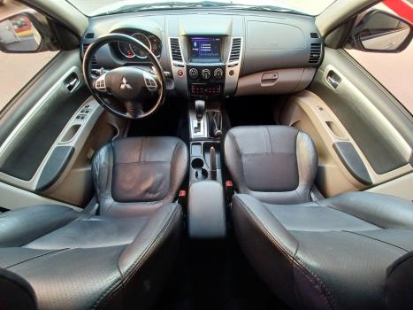 MITSUBISHI Pajero 3.2 16V 4P 4X4 7 LUGARES HPE TURBO DIESEL INTERCOOLER AUTOM�TICO, Foto 11