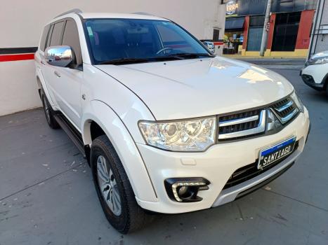 MITSUBISHI Pajero 3.2 16V 4P 4X4 7 LUGARES HPE TURBO DIESEL INTERCOOLER AUTOM�TICO, Foto 15