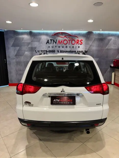 MITSUBISHI Pajero Dakar 3.5 V6 24V 4P HPE FLEX 4X4 7 LUGARES AUTOM�TICO, Foto 8