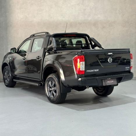 NISSAN Frontier 2.3 ATTACK CABINE DUPLA 4X4 BI-TURBO DIESEL AUTOM�TICO, Foto 6
