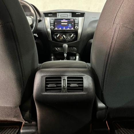 NISSAN Frontier 2.3 ATTACK CABINE DUPLA 4X4 BI-TURBO DIESEL AUTOM�TICO, Foto 14