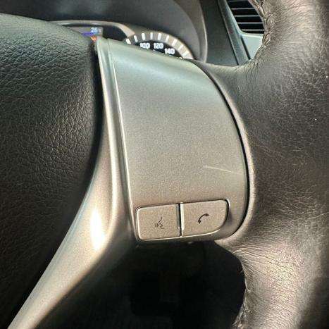 NISSAN Frontier 2.3 ATTACK CABINE DUPLA 4X4 BI-TURBO DIESEL AUTOM�TICO, Foto 22