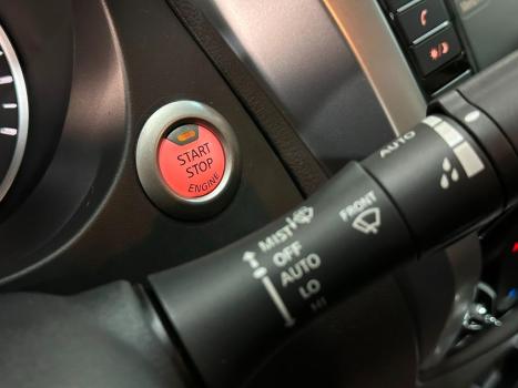 NISSAN Frontier 2.3 16V XE 4X4 CABINE DUPLA BI-TURBO DIESEL AUTOM�TICO, Foto 14