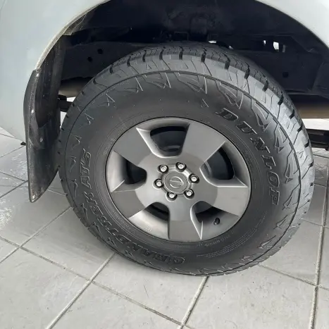 NISSAN Frontier 2.5 4X4 LE CABINE DUPLA TURBO DIESEL AUTOM�TICO, Foto 10
