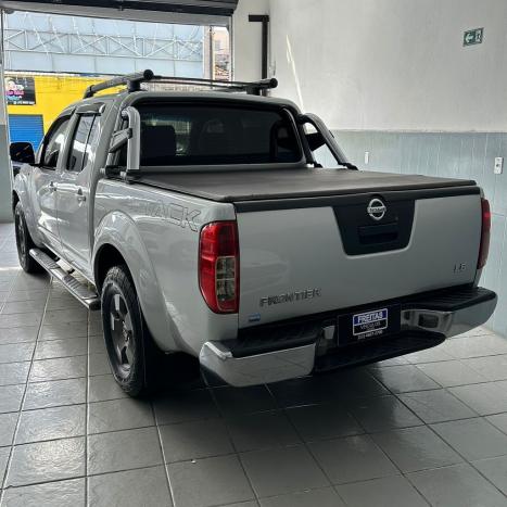 NISSAN Frontier 2.5 4X4 LE CABINE DUPLA TURBO DIESEL AUTOM�TICO, Foto 4