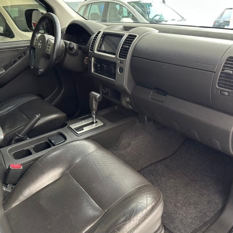 NISSAN Frontier 2.5 4X4 LE CABINE DUPLA TURBO DIESEL AUTOM�TICO, Foto 8