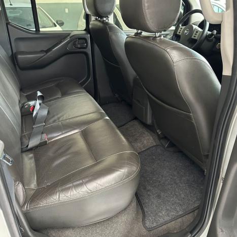 NISSAN Frontier 2.5 4X4 LE CABINE DUPLA TURBO DIESEL AUTOM�TICO, Foto 9