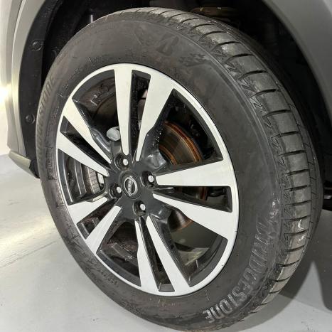 NISSAN Kicks 1.6 16V 4P FLEXSTART EXCLUSIVE XTRONIC AUTOM�TICO CVT, Foto 24